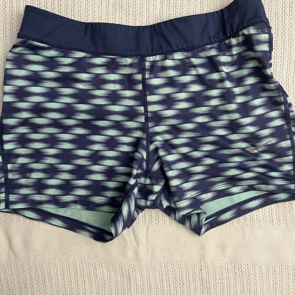 Nike blue shorts - Picture 1 of 2